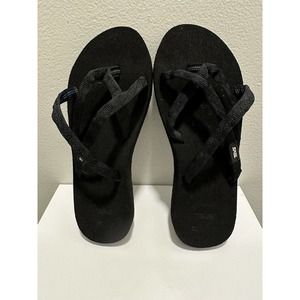 Teva Olowahu Flip-Flop for Women, Size 8 - Black Sandals